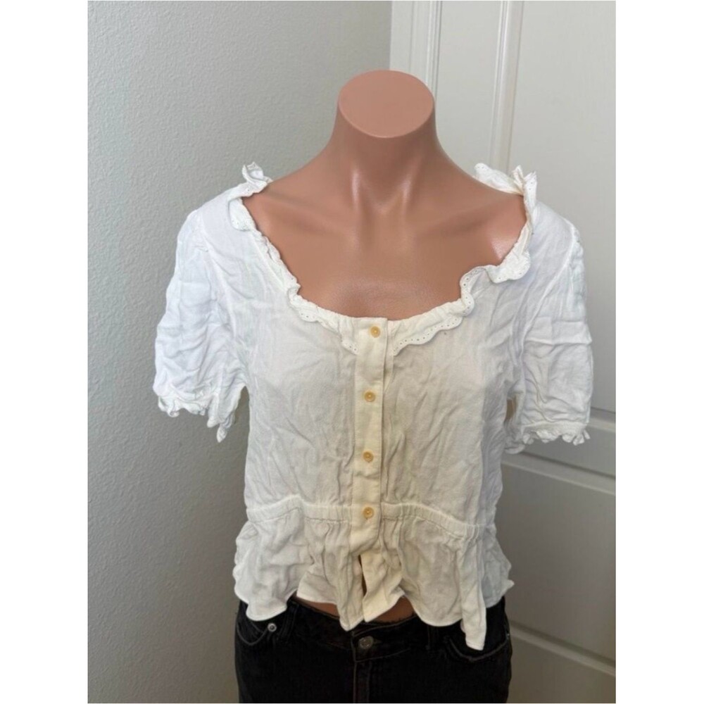 Sunday Best White Ruffled Blouse Sz M